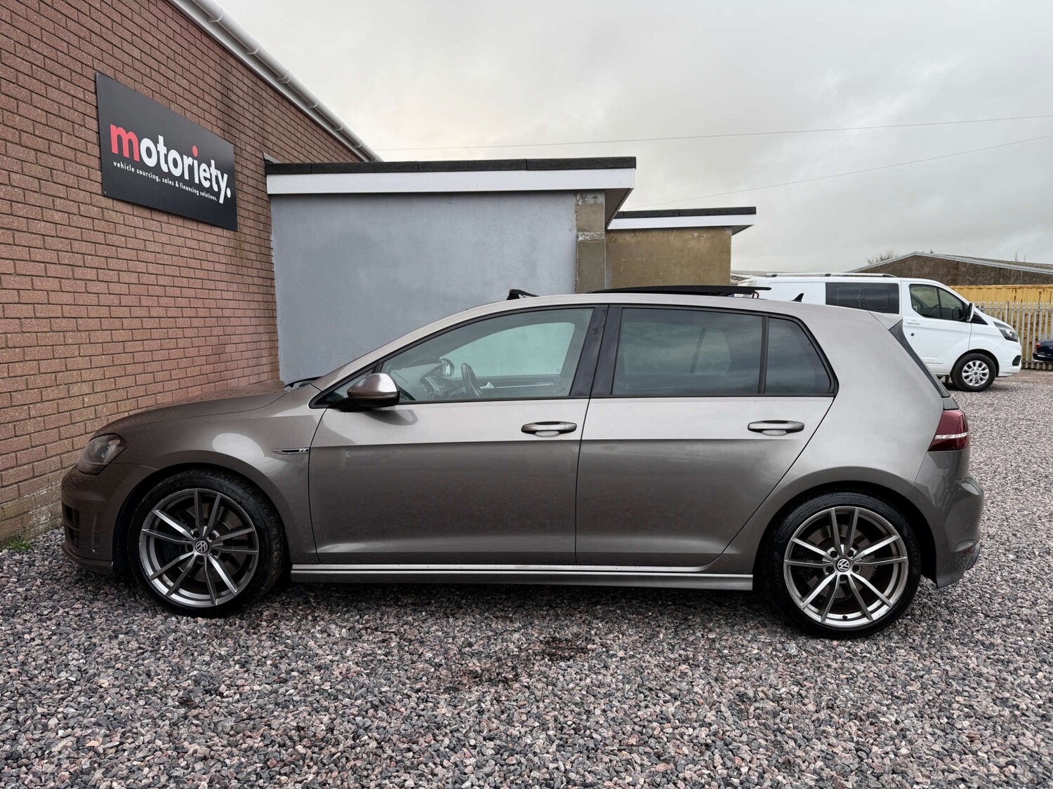Used Volkswagen Golf 2015 for sale - 77539356: Photo 22