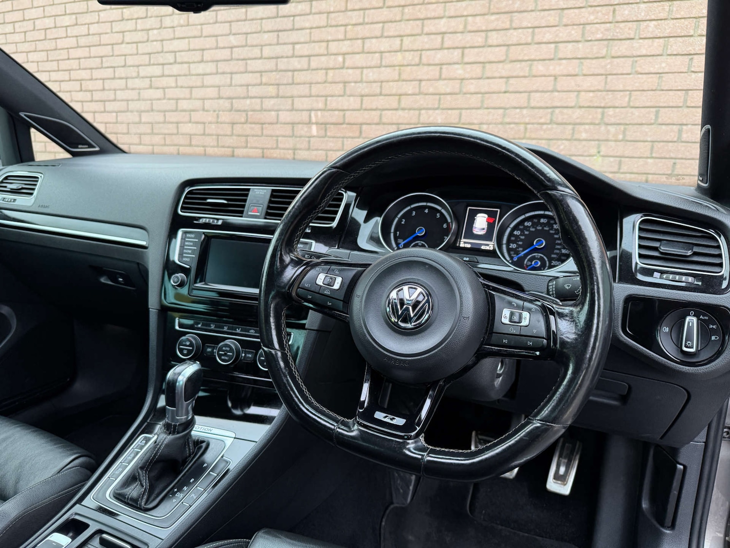 Used Volkswagen Golf 2015 for sale - 77539356: Photo 3