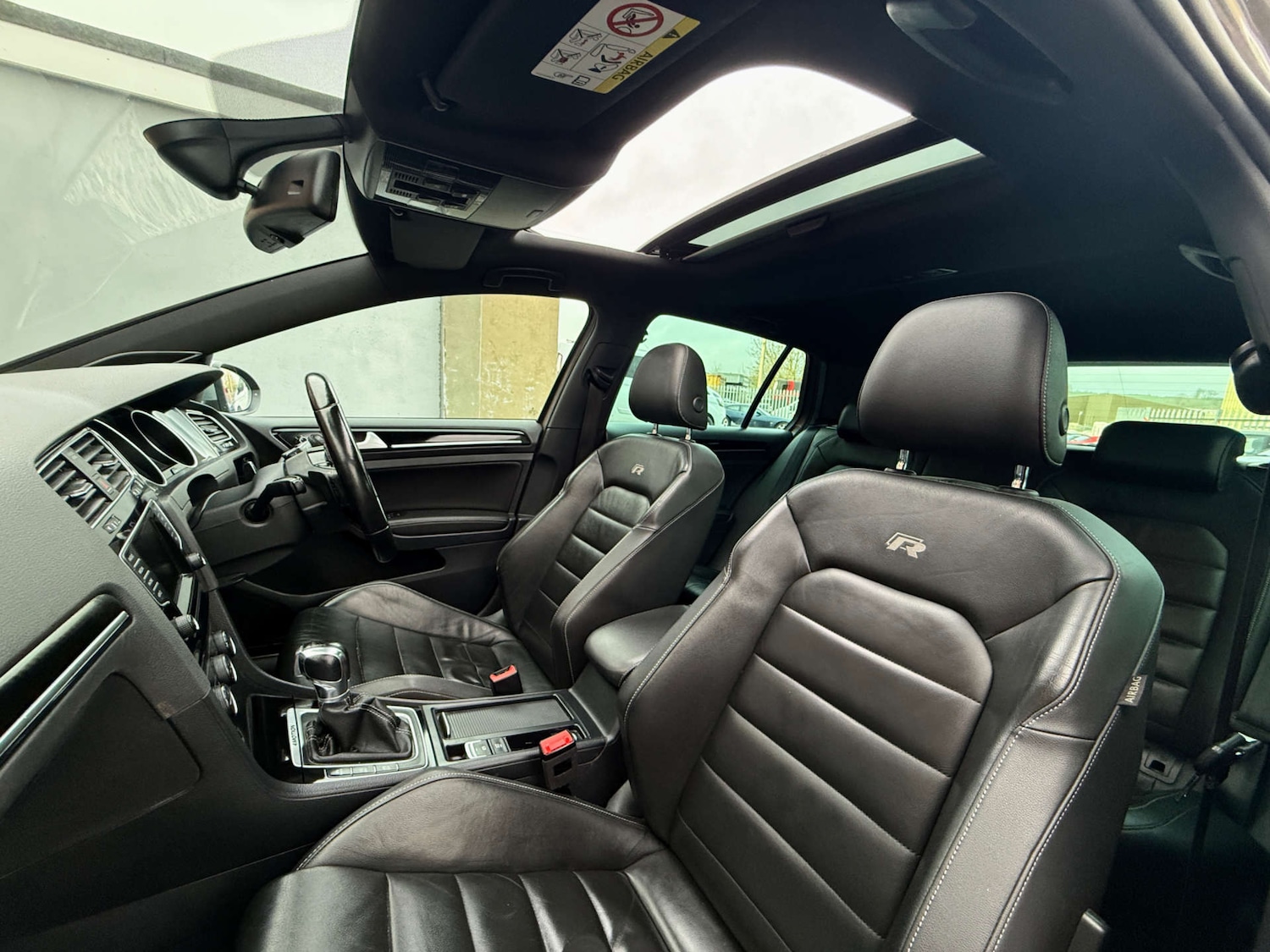 Used Volkswagen Golf 2015 for sale - 77539356: Photo 48