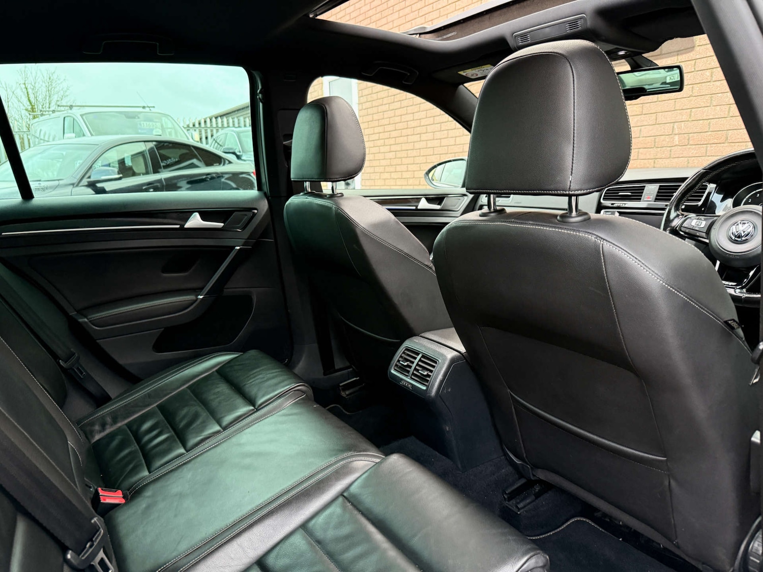 Used Volkswagen Golf 2015 for sale - 77539356: Photo 52