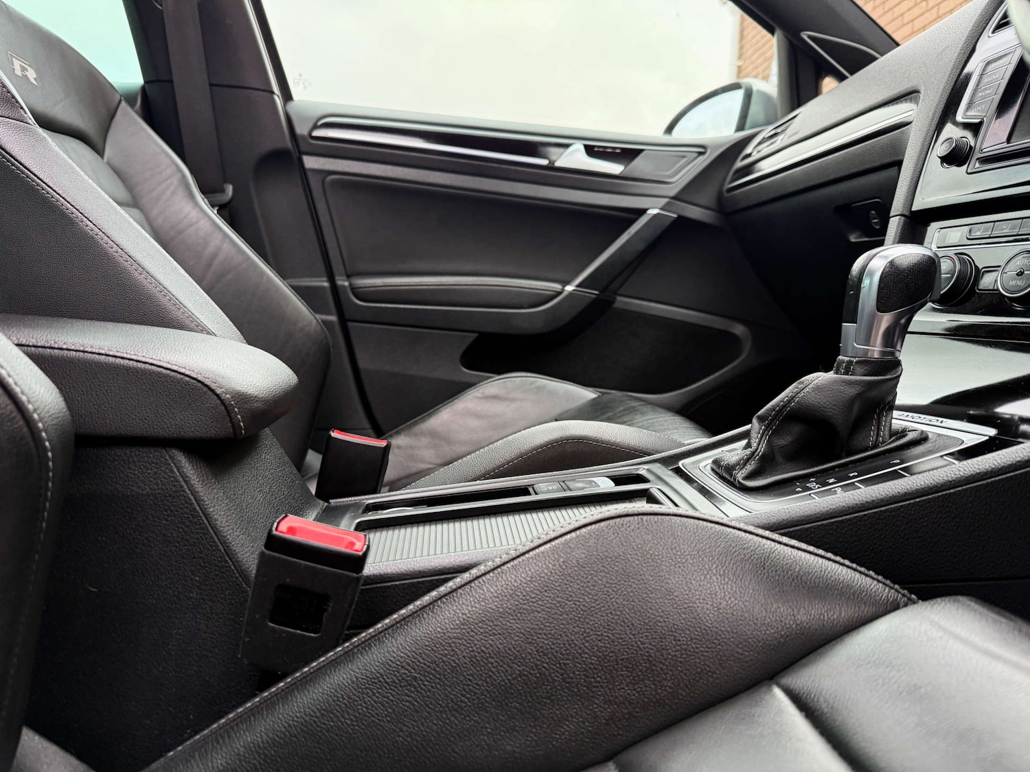 Used Volkswagen Golf 2015 for sale - 77539356: Photo 64