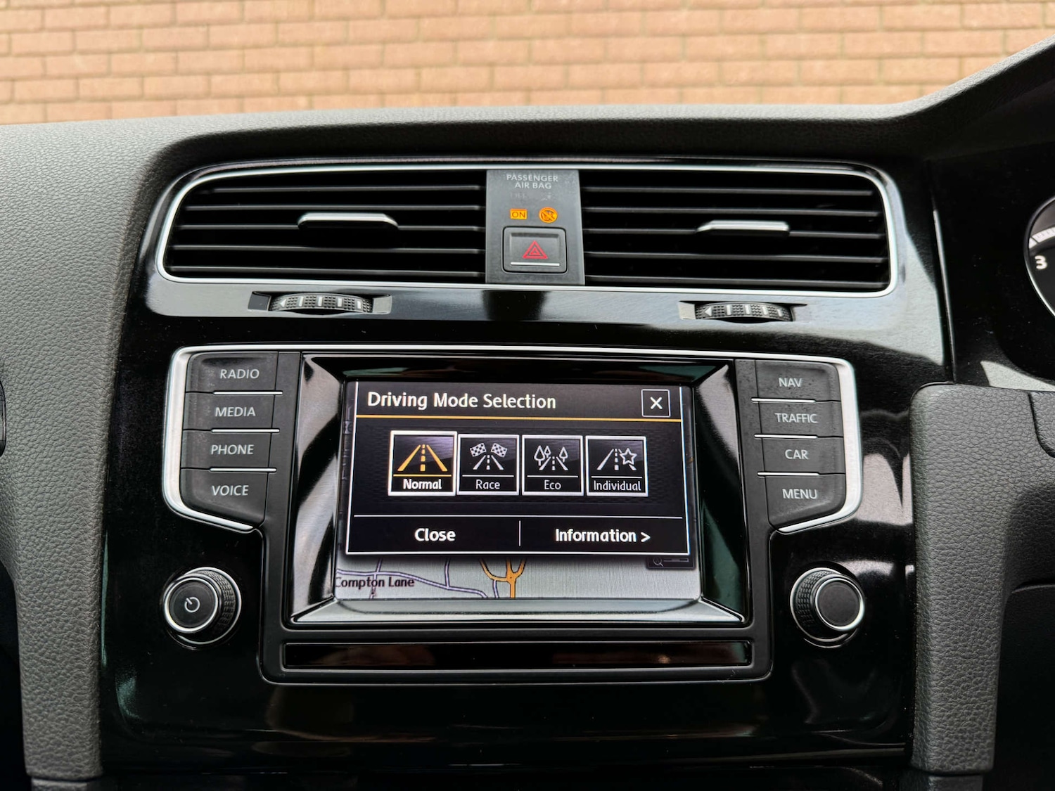 Used Volkswagen Golf 2015 for sale - 77539356: Photo 69