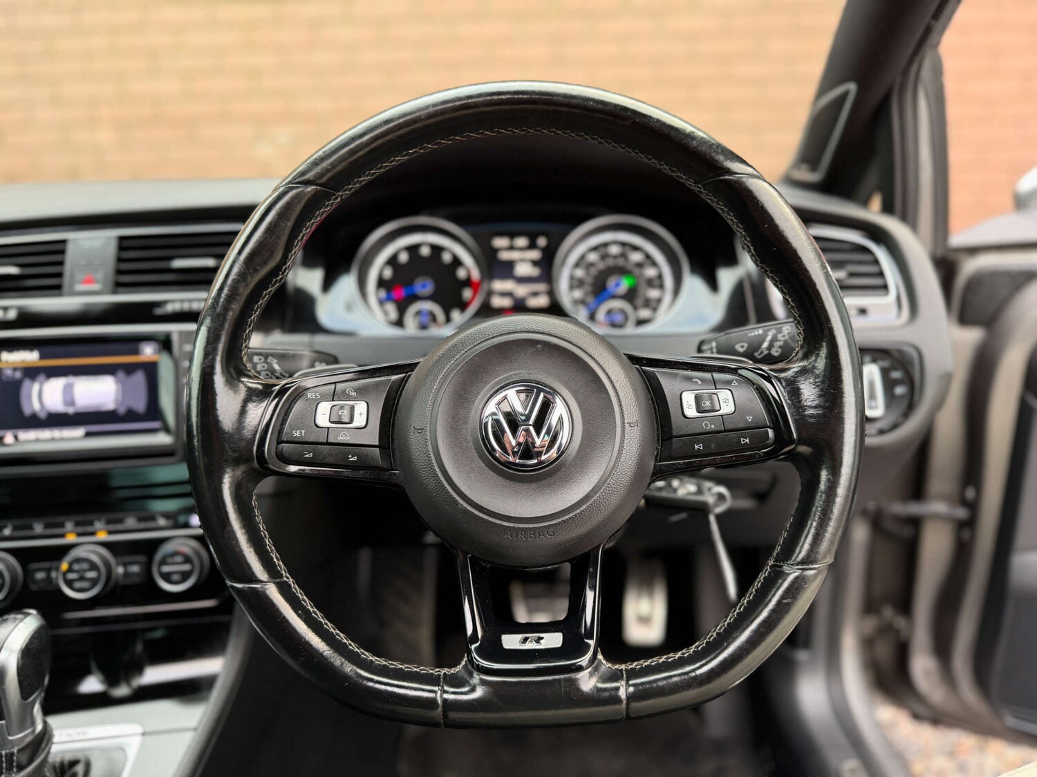 Used Volkswagen Golf 2015 for sale - 77539356: Photo 73