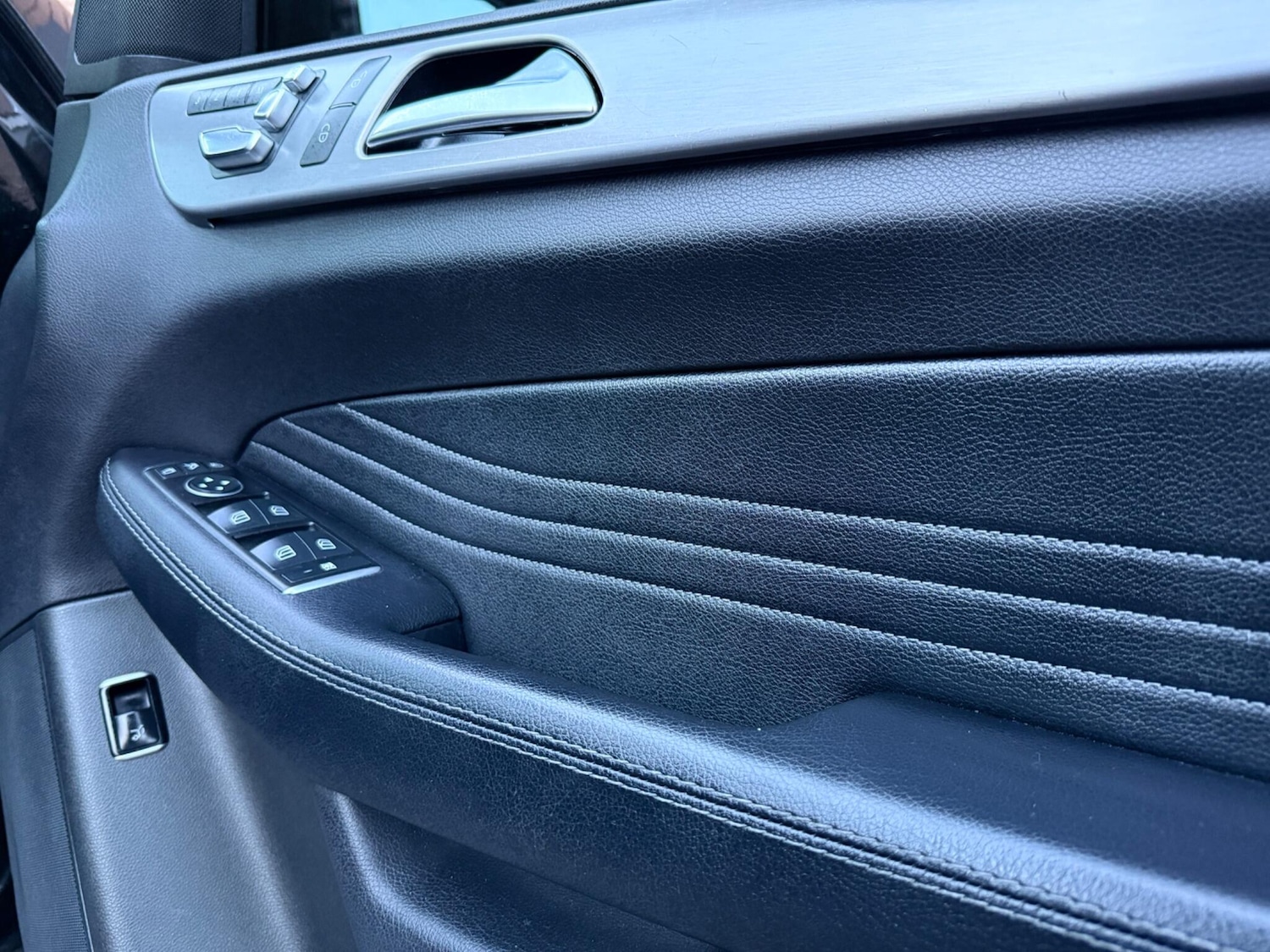 Used Mercedes-Benz GLE 2016 for sale - 76537967: Photo 66