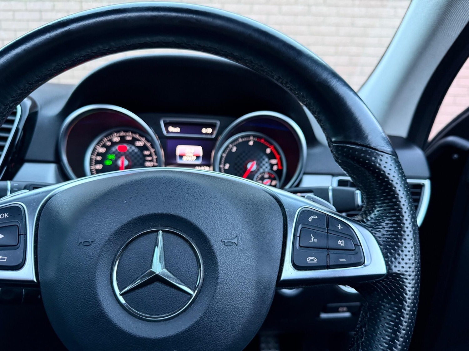 Used Mercedes-Benz GLE 2016 for sale - 76537967: Photo 89