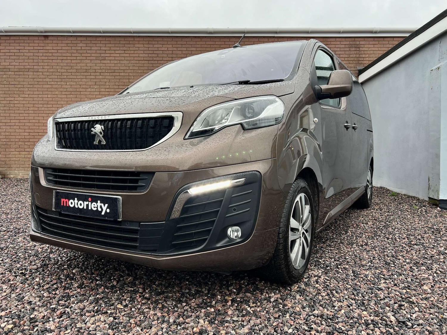 Used Peugeot Traveller 2018 for sale - 77274330: Photo 14
