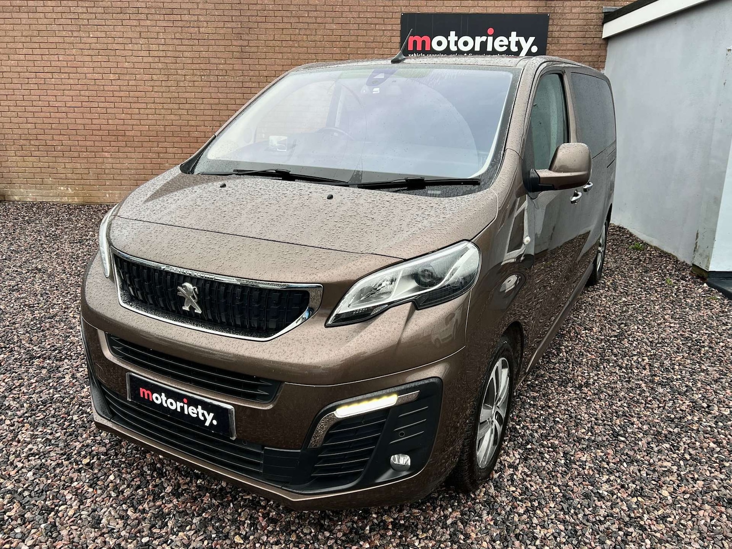 Used Peugeot Traveller 2018 for sale - 77274330: Photo 15