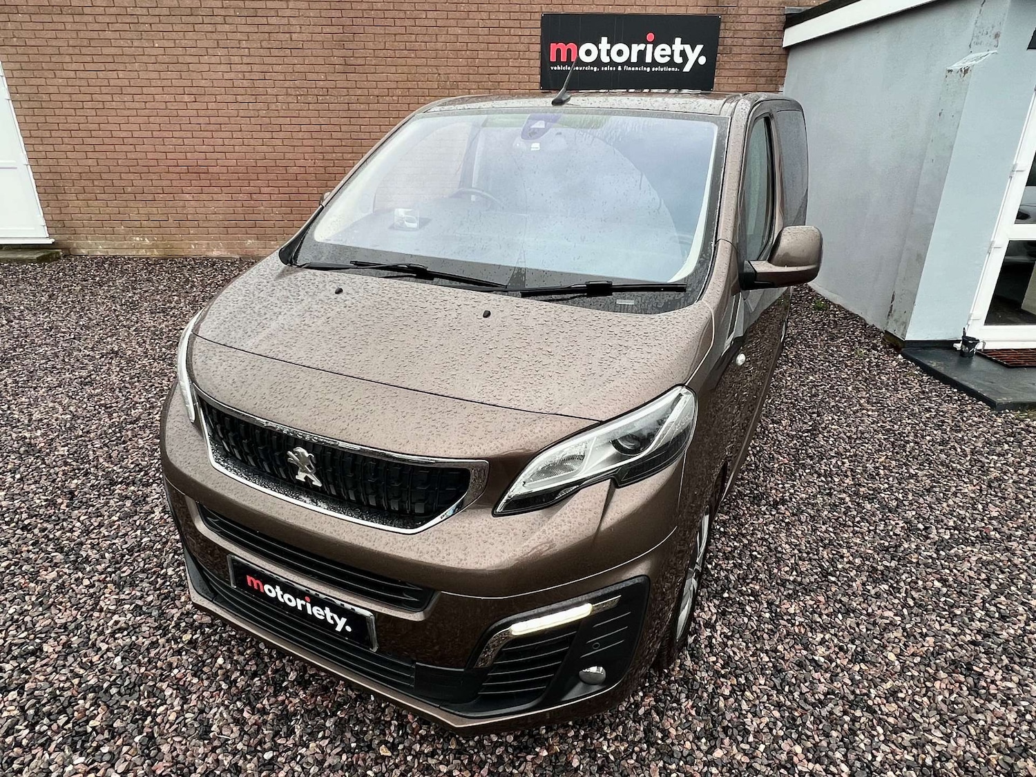 Used Peugeot Traveller 2018 for sale - 77274330: Photo 16