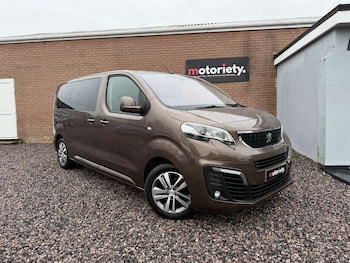Used Peugeot Traveller 2018 for sale - 77274330: Photo