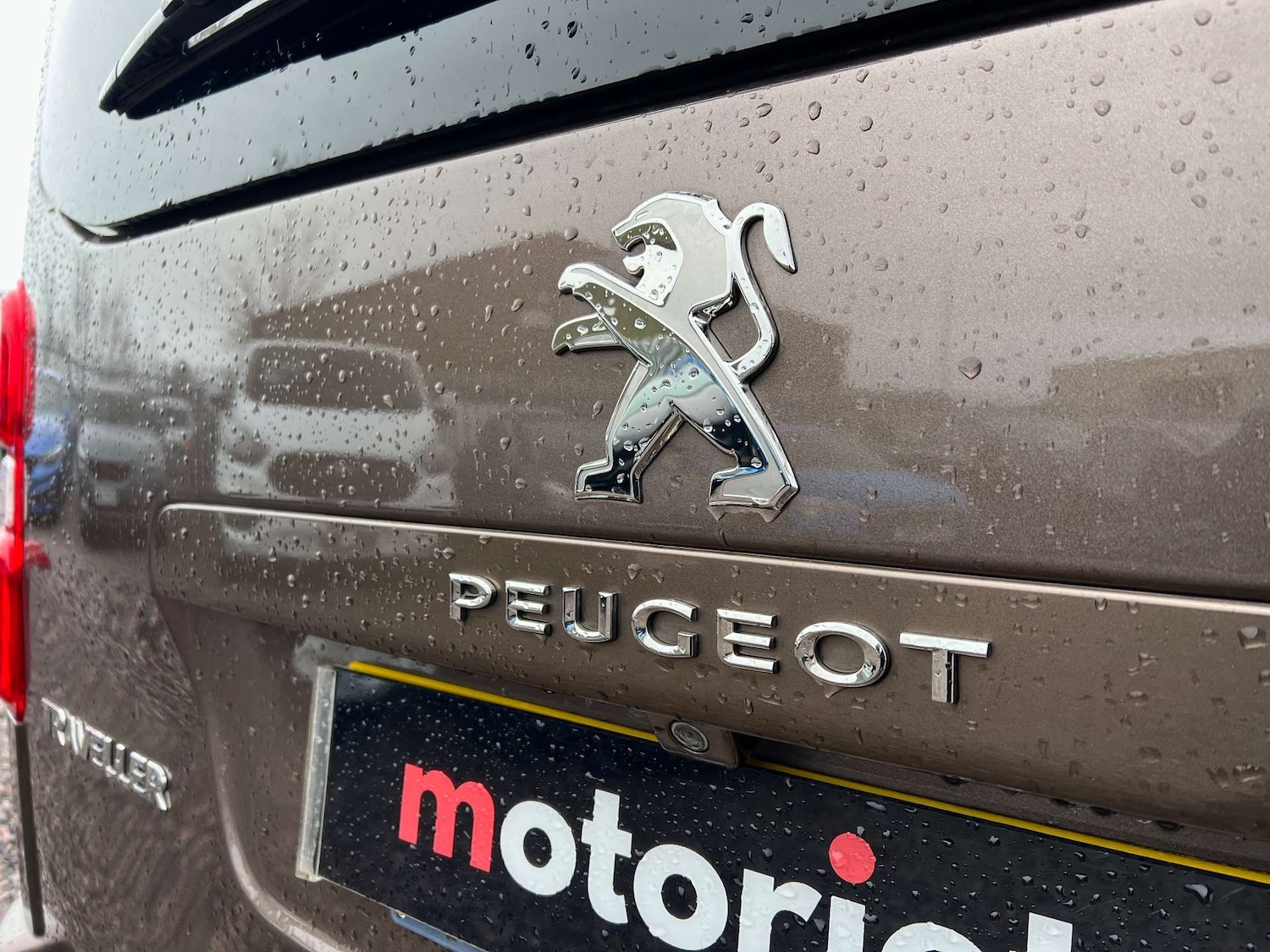 Used Peugeot Traveller 2018 for sale - 77274330: Photo 28