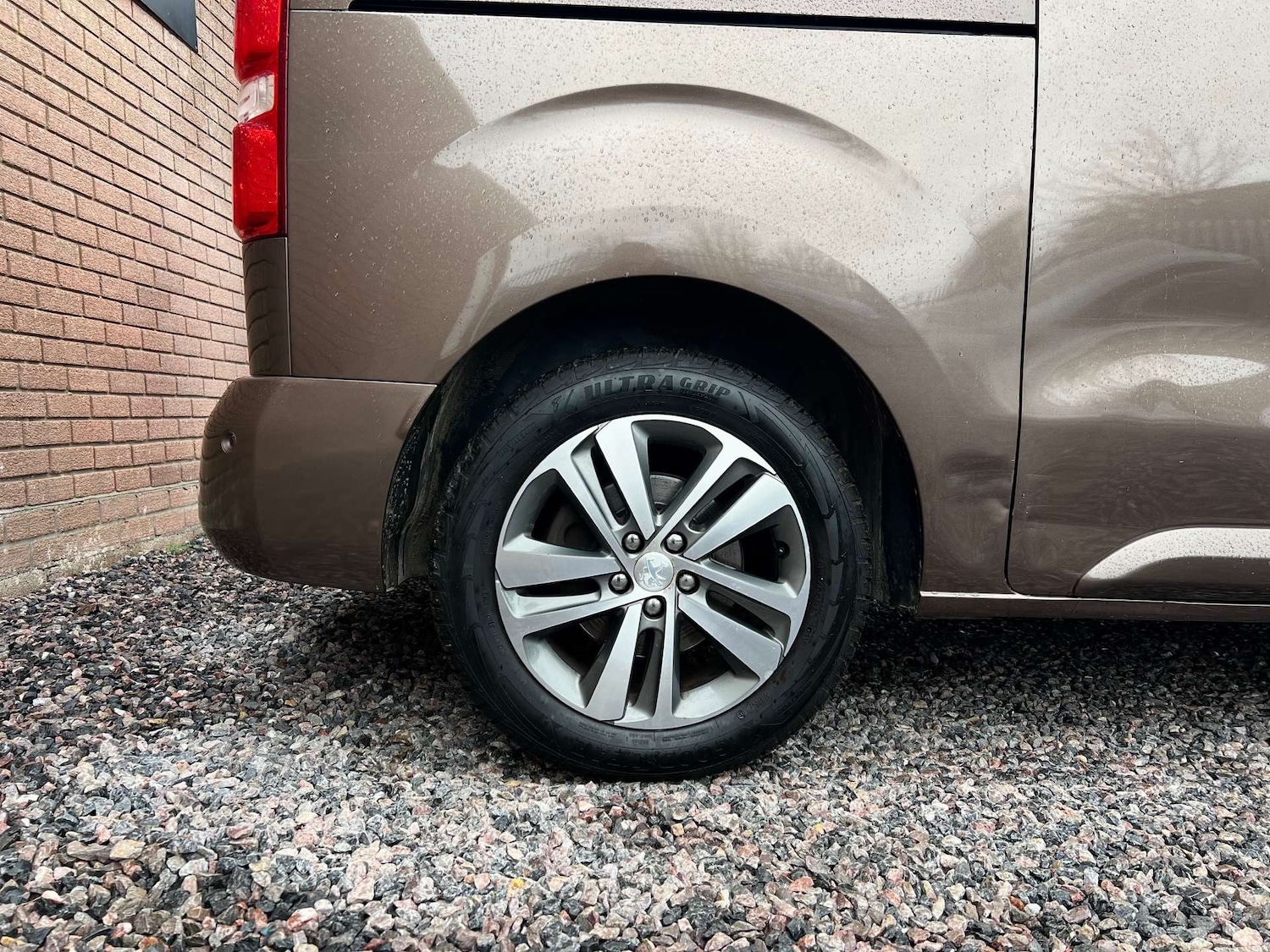 Used Peugeot Traveller 2018 for sale - 77274330: Photo 30