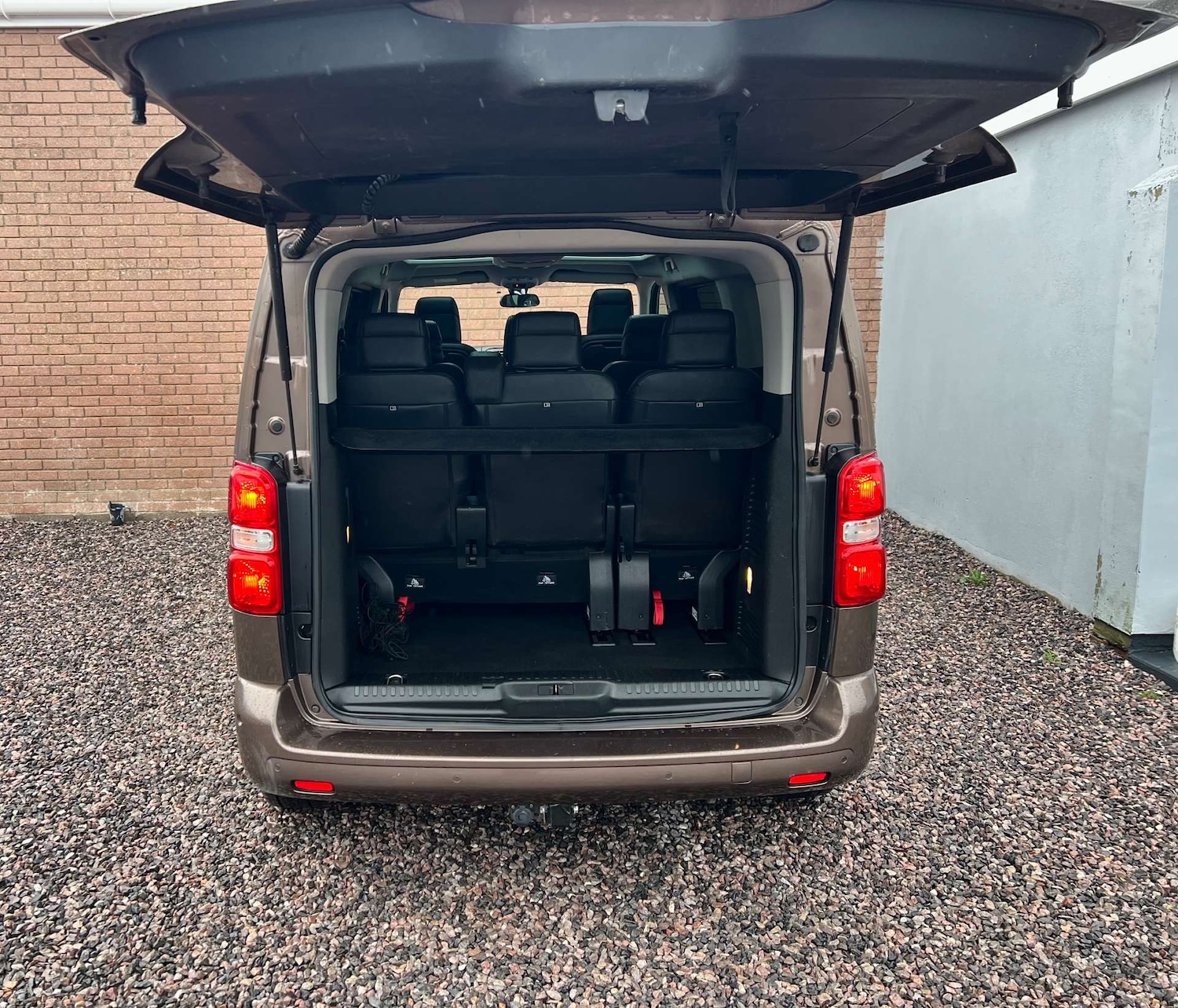 Used Peugeot Traveller 2018 for sale - 77274330: Photo 32