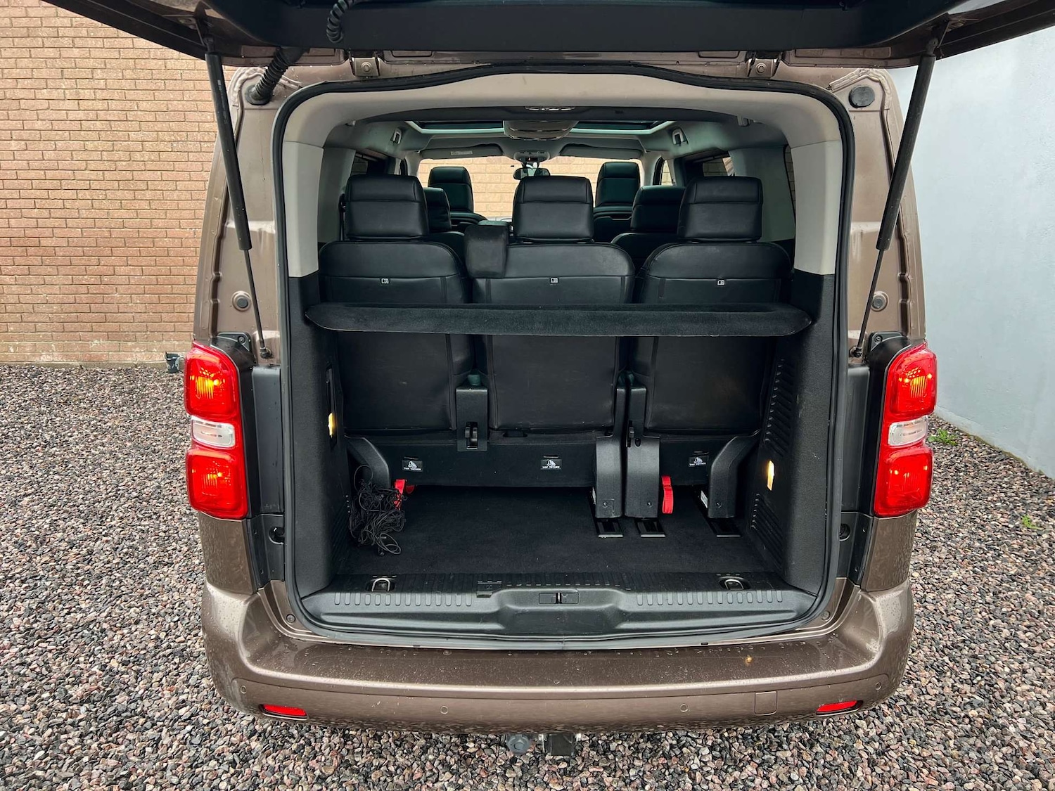 Used Peugeot Traveller 2018 for sale - 77274330: Photo 33