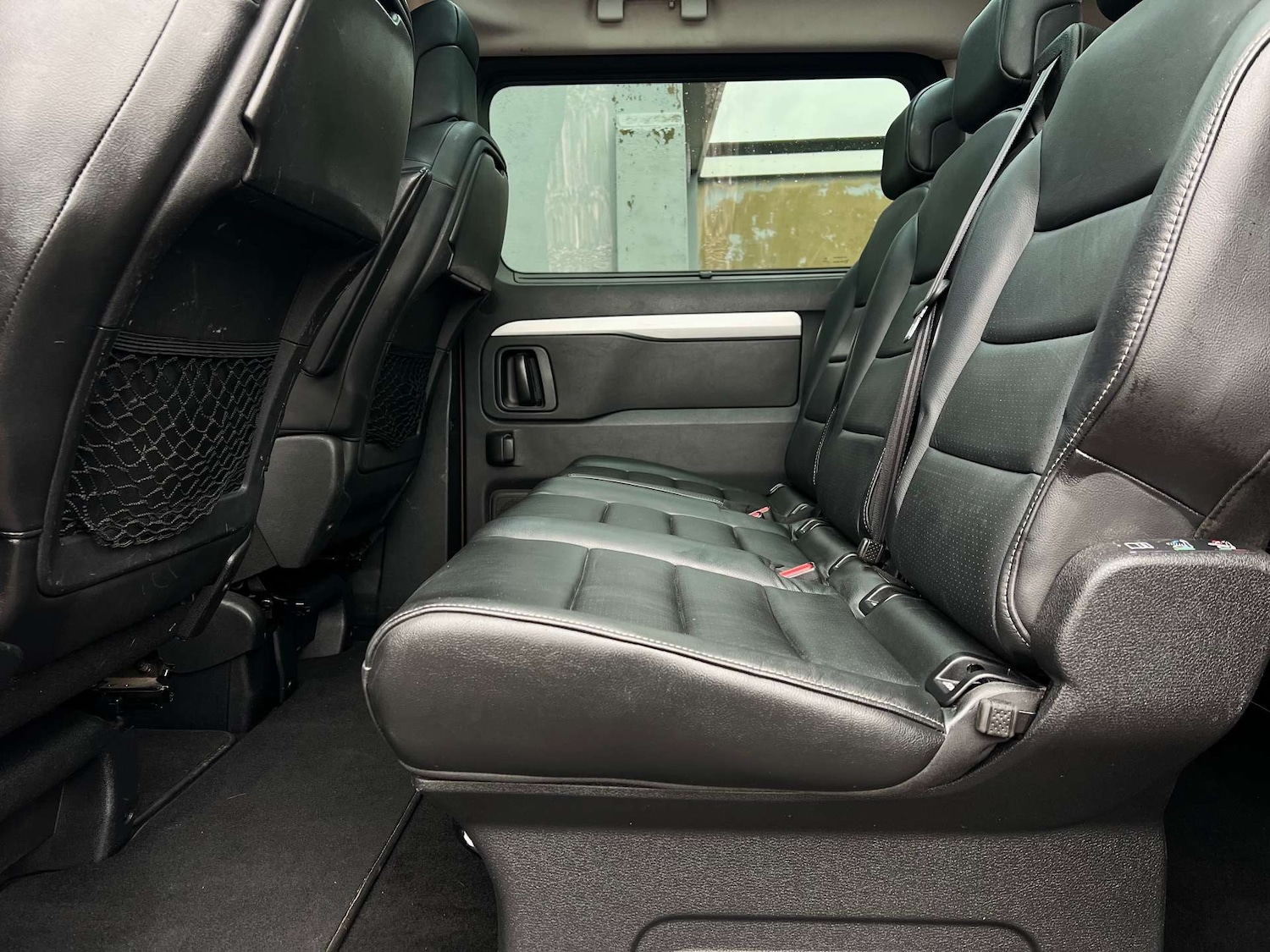 Used Peugeot Traveller 2018 for sale - 77274330: Photo 44