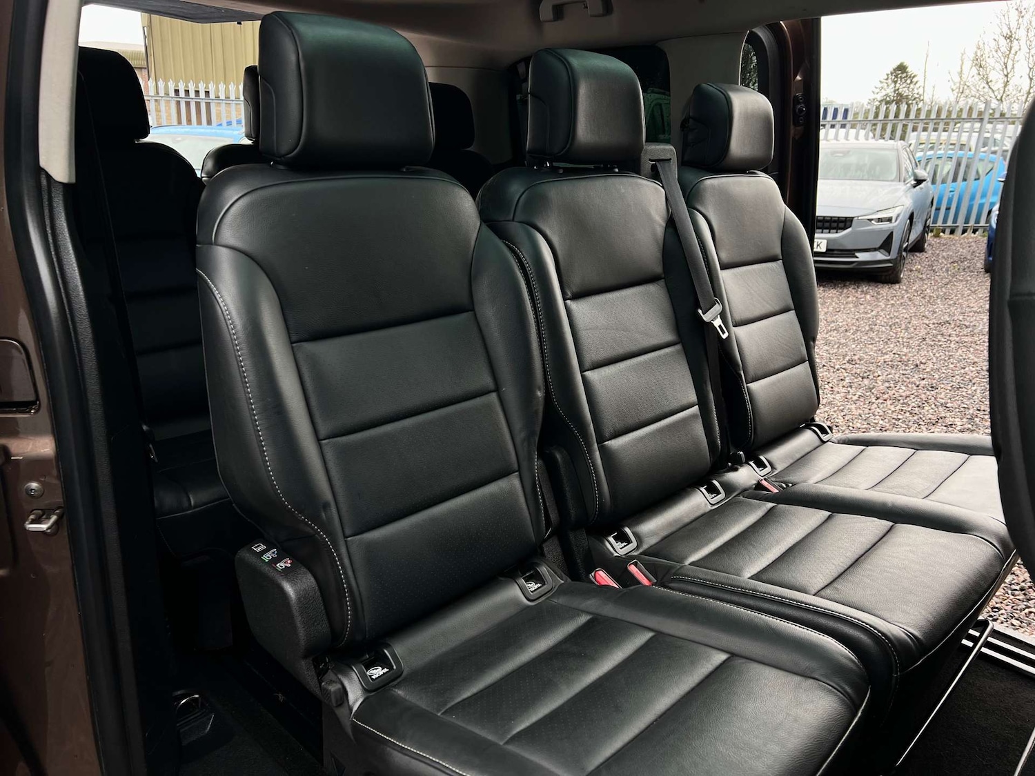 Used Peugeot Traveller 2018 for sale - 77274330: Photo 46