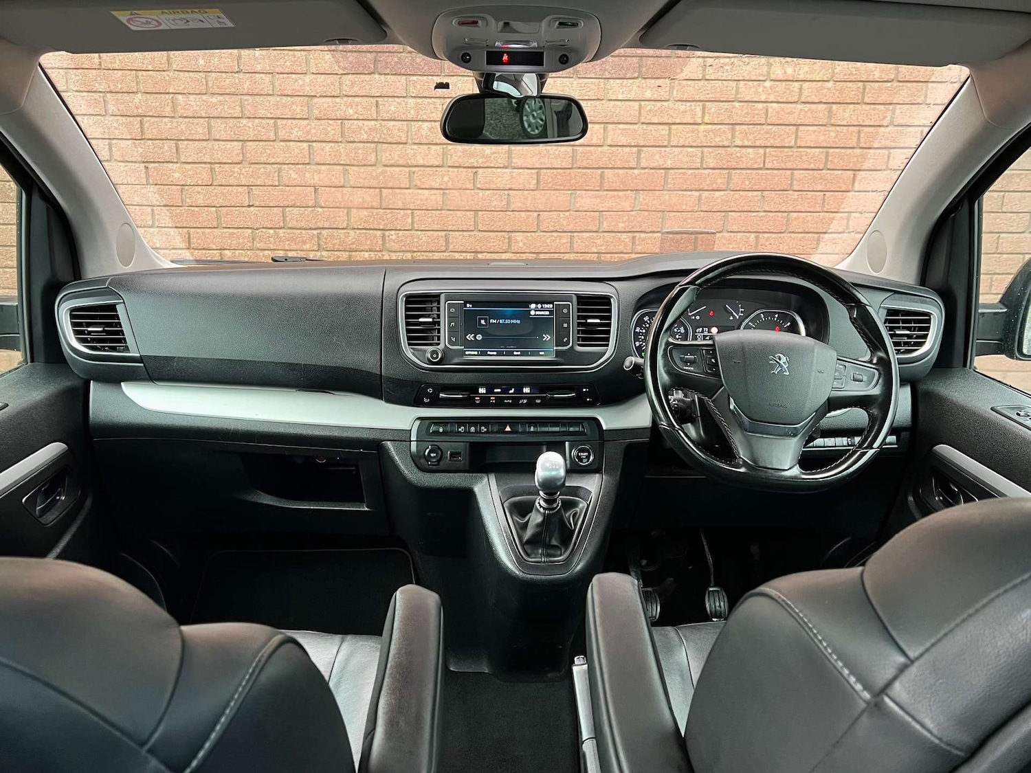 Used Peugeot Traveller 2018 for sale - 77274330: Photo 55