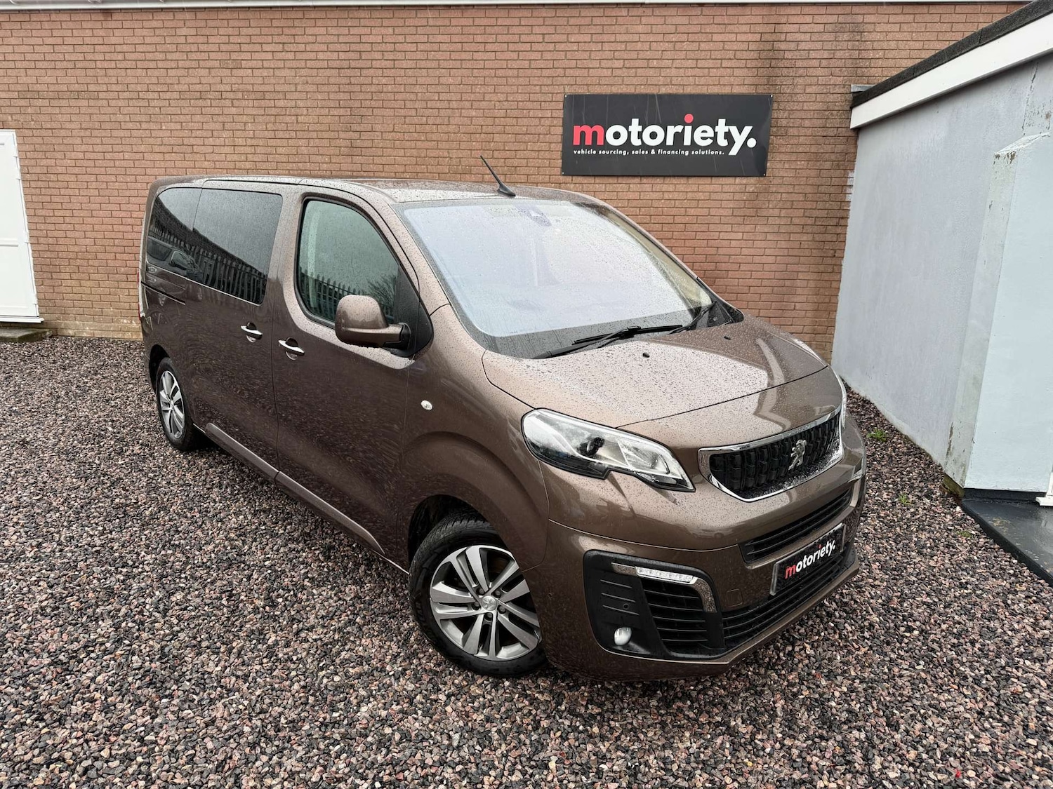 Used Peugeot Traveller 2018 for sale - 77274330: Photo 7