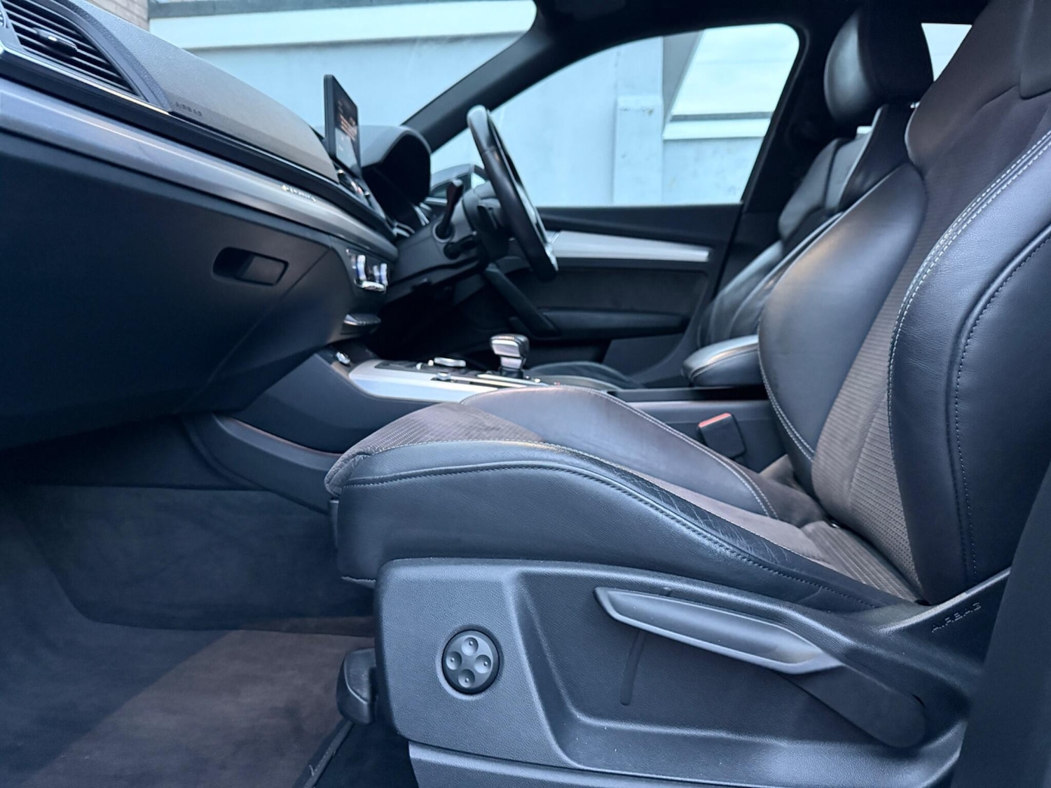 Used Audi Q5 2019 for sale - 76511966: Photo 46