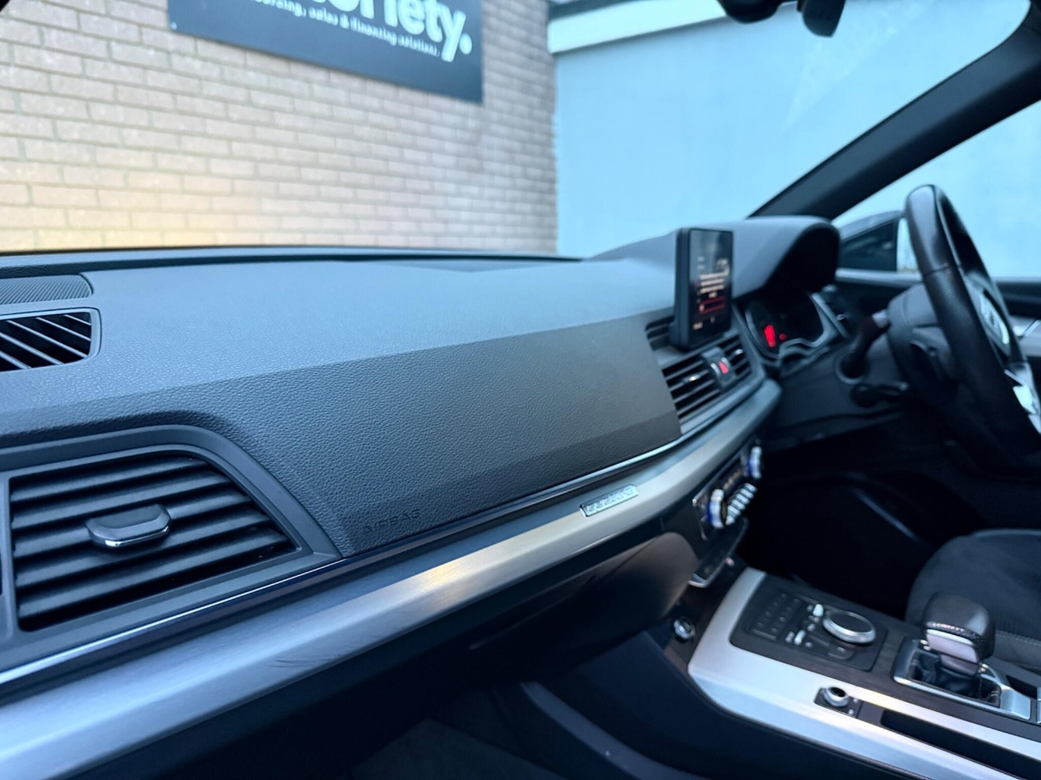 Used Audi Q5 2019 for sale - 76511966: Photo 48