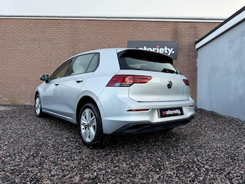 Used Volkswagen Golf 2021 for sale - 76752474: Photo