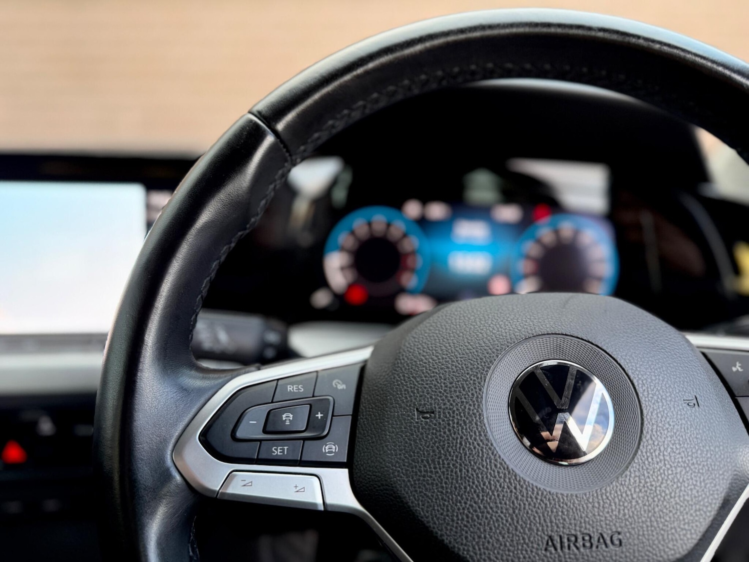 Used Volkswagen Golf 2021 for sale - 76752474: Photo 65