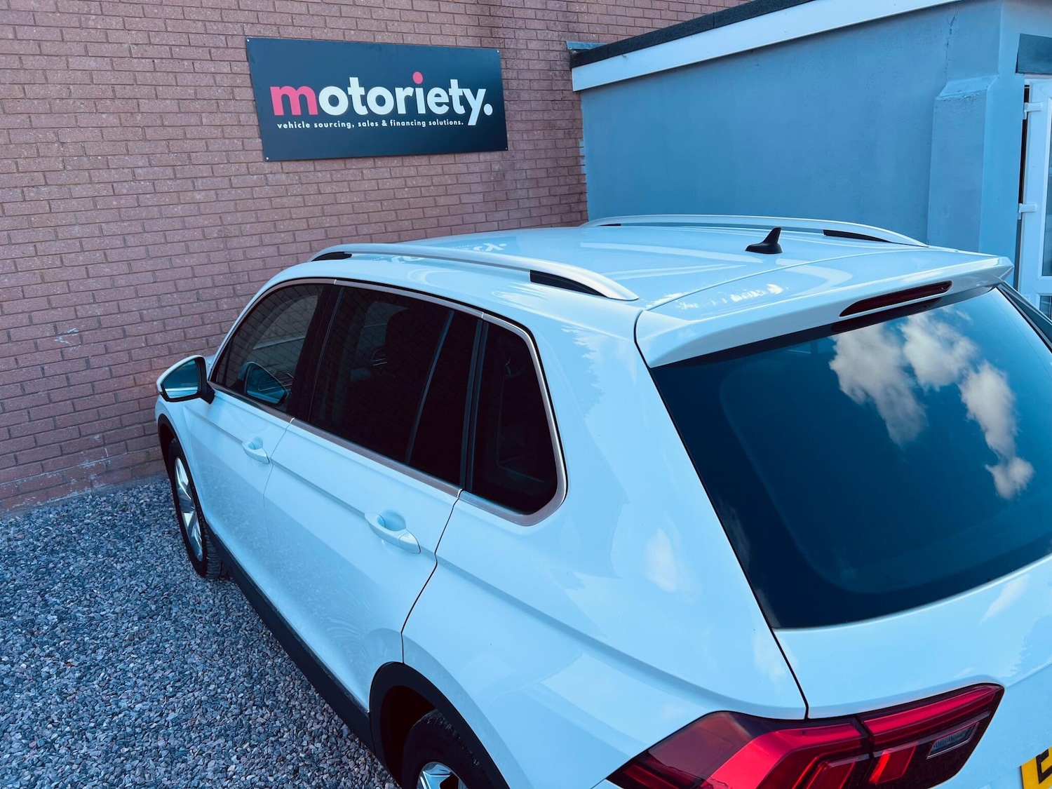 Used Volkswagen Tiguan 2020 for sale - 76282776: Photo 24