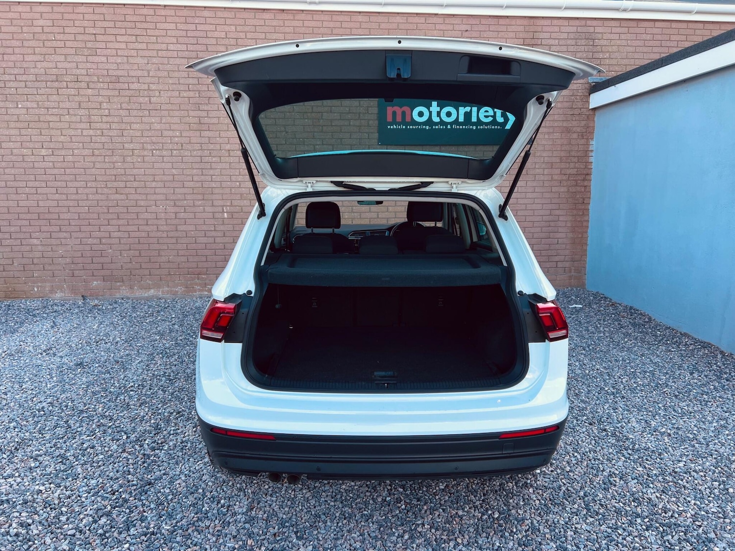 Used Volkswagen Tiguan 2020 for sale - 76282776: Photo 31