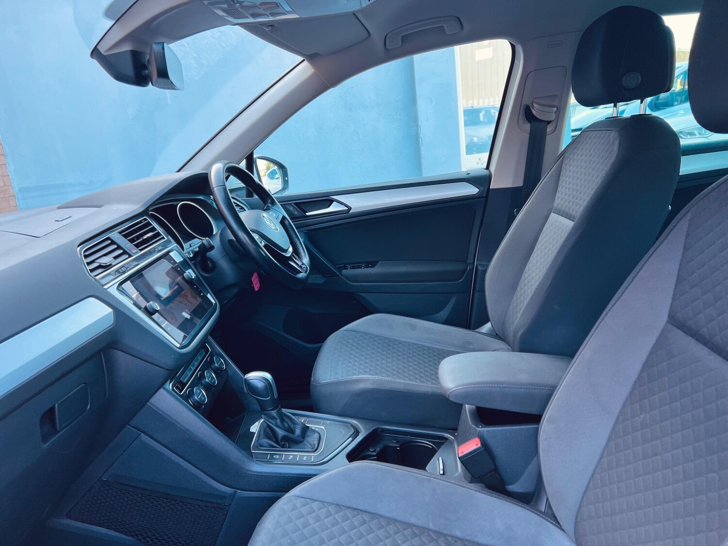 Used Volkswagen Tiguan 2020 for sale - 76282776: Photo 38