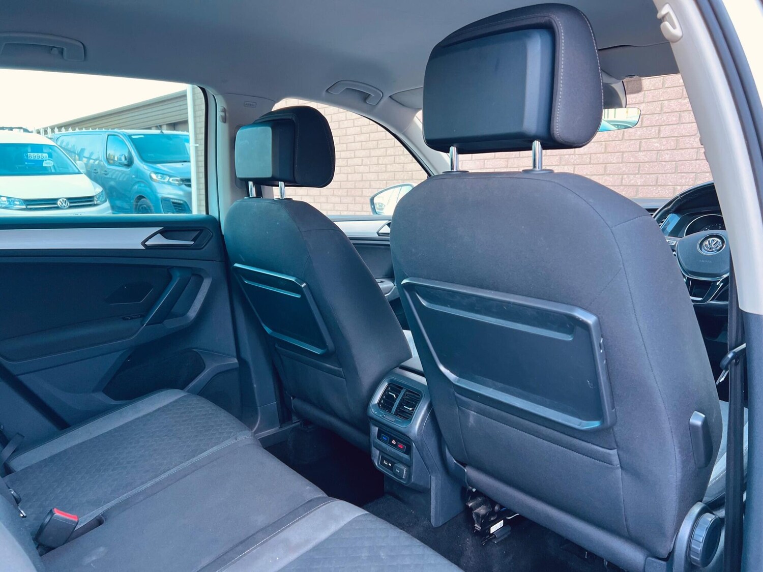Used Volkswagen Tiguan 2020 for sale - 76282776: Photo 40