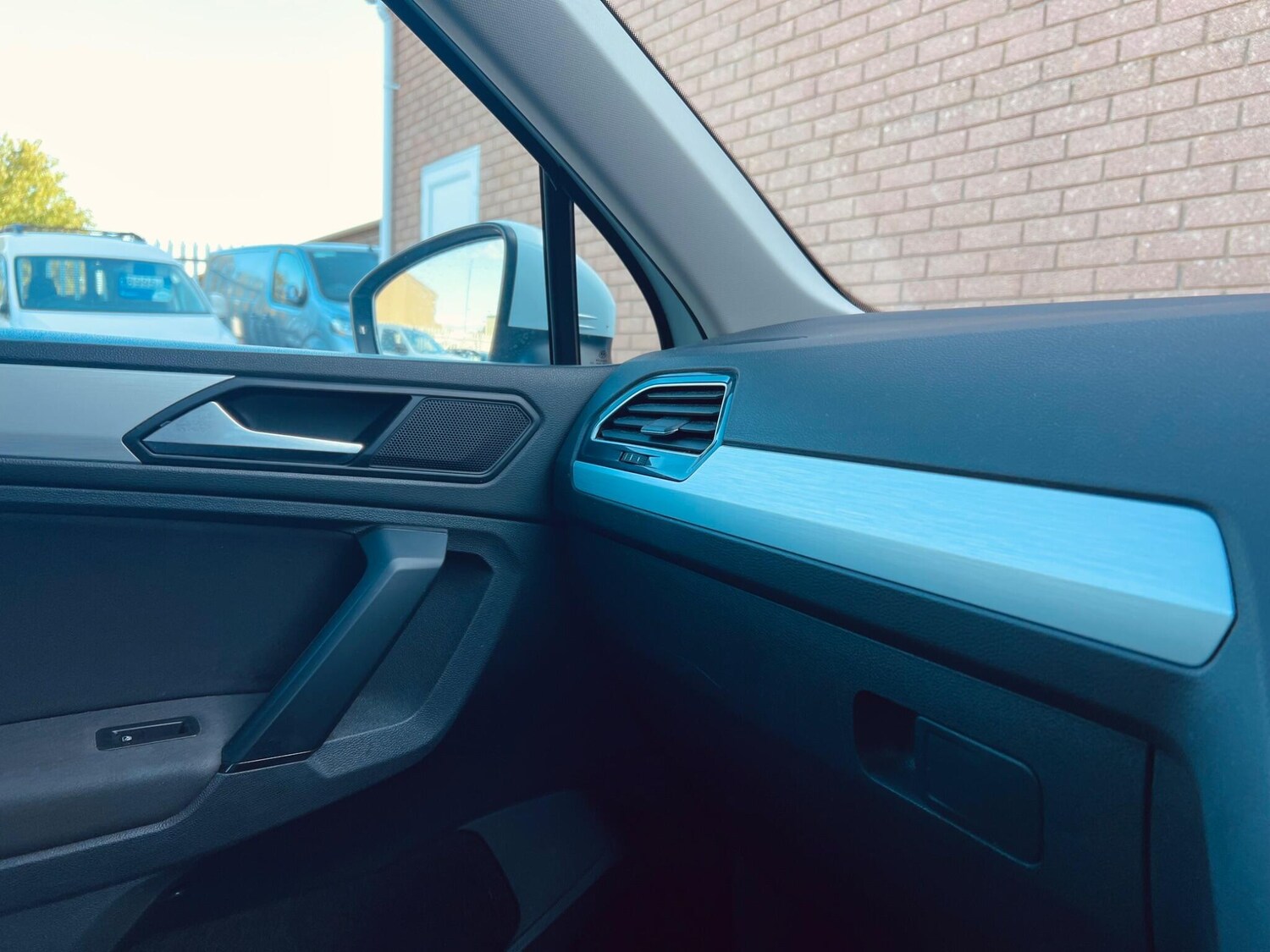Used Volkswagen Tiguan 2020 for sale - 76282776: Photo 56