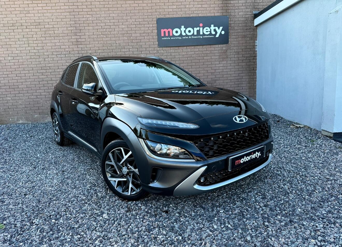 Used Hyundai KONA 2021 for sale - 77108796: Photo 1