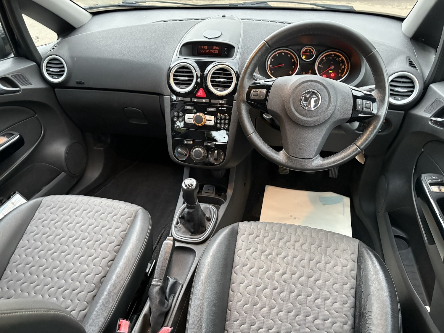 Used Vauxhall Corsa 2013 for sale - 76253017: Photo 10