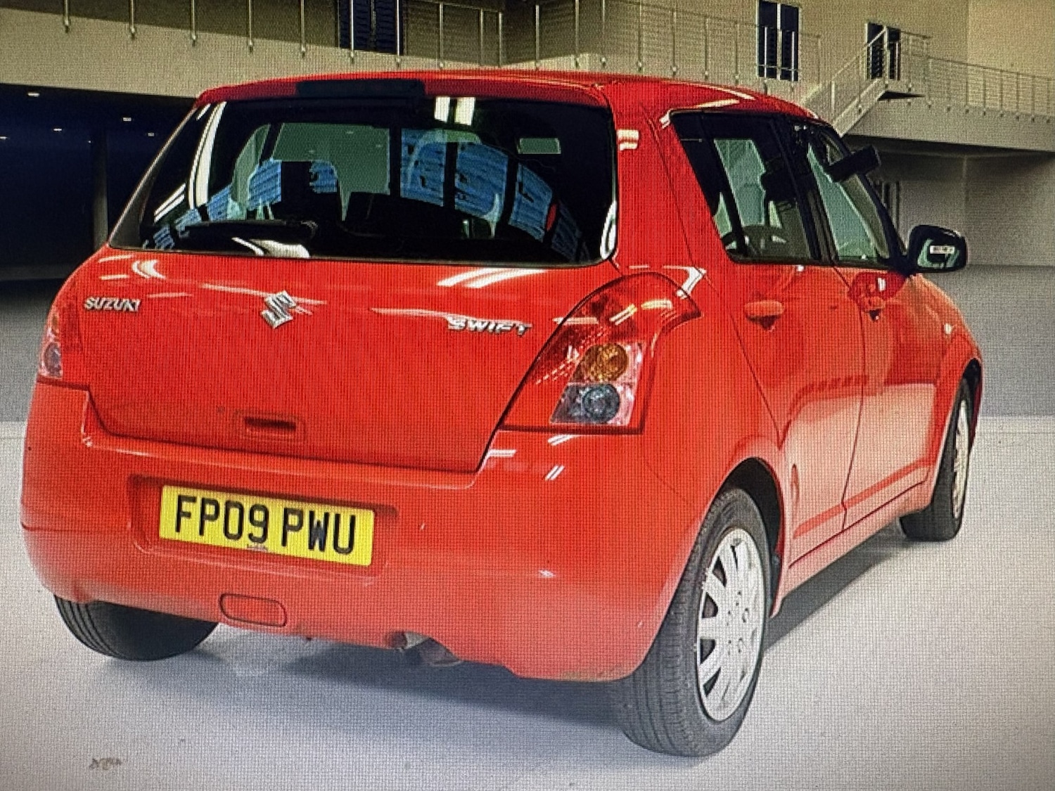Used Suzuki Swift 2009 for sale - 76387326: Photo 3