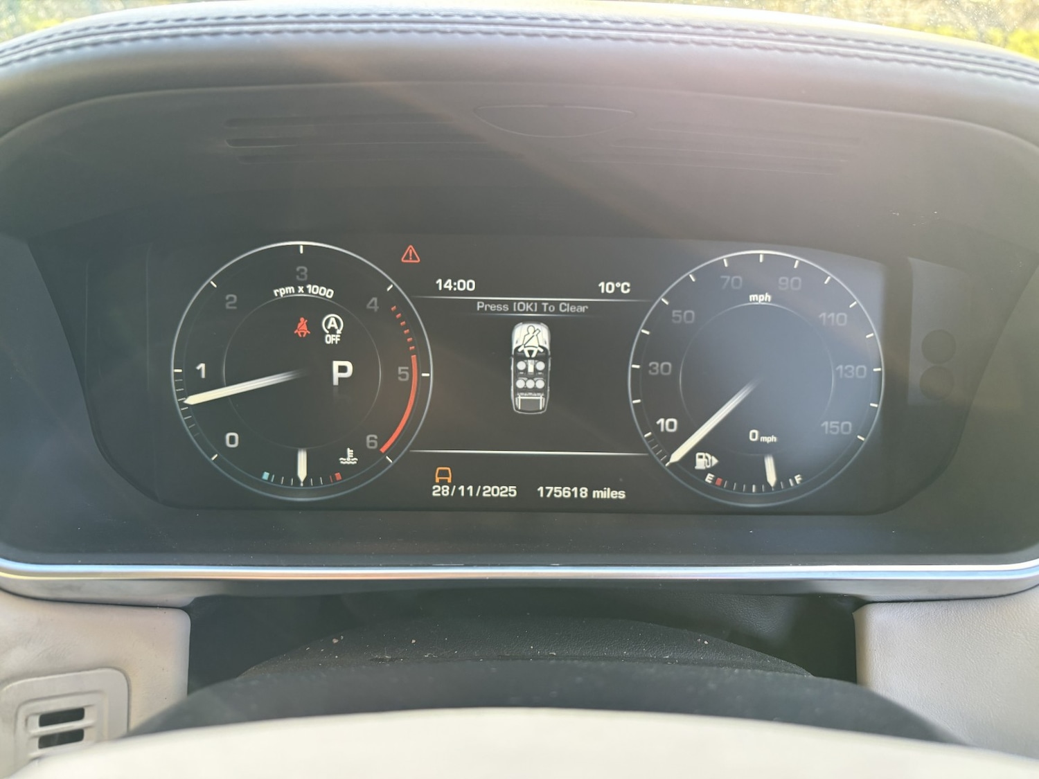 Used Land Rover Range Rover Sport 2014 for sale - 76741266: Photo 11