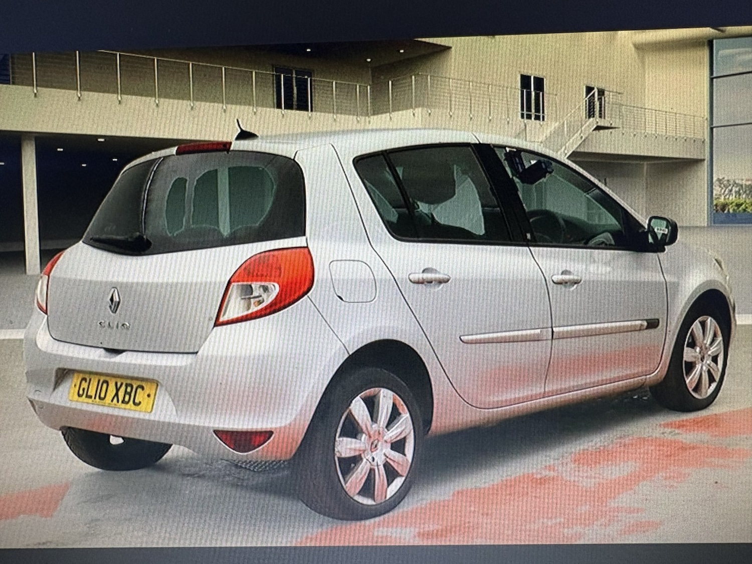 Used Renault Clio 2010 for sale - 77173052: Photo 3