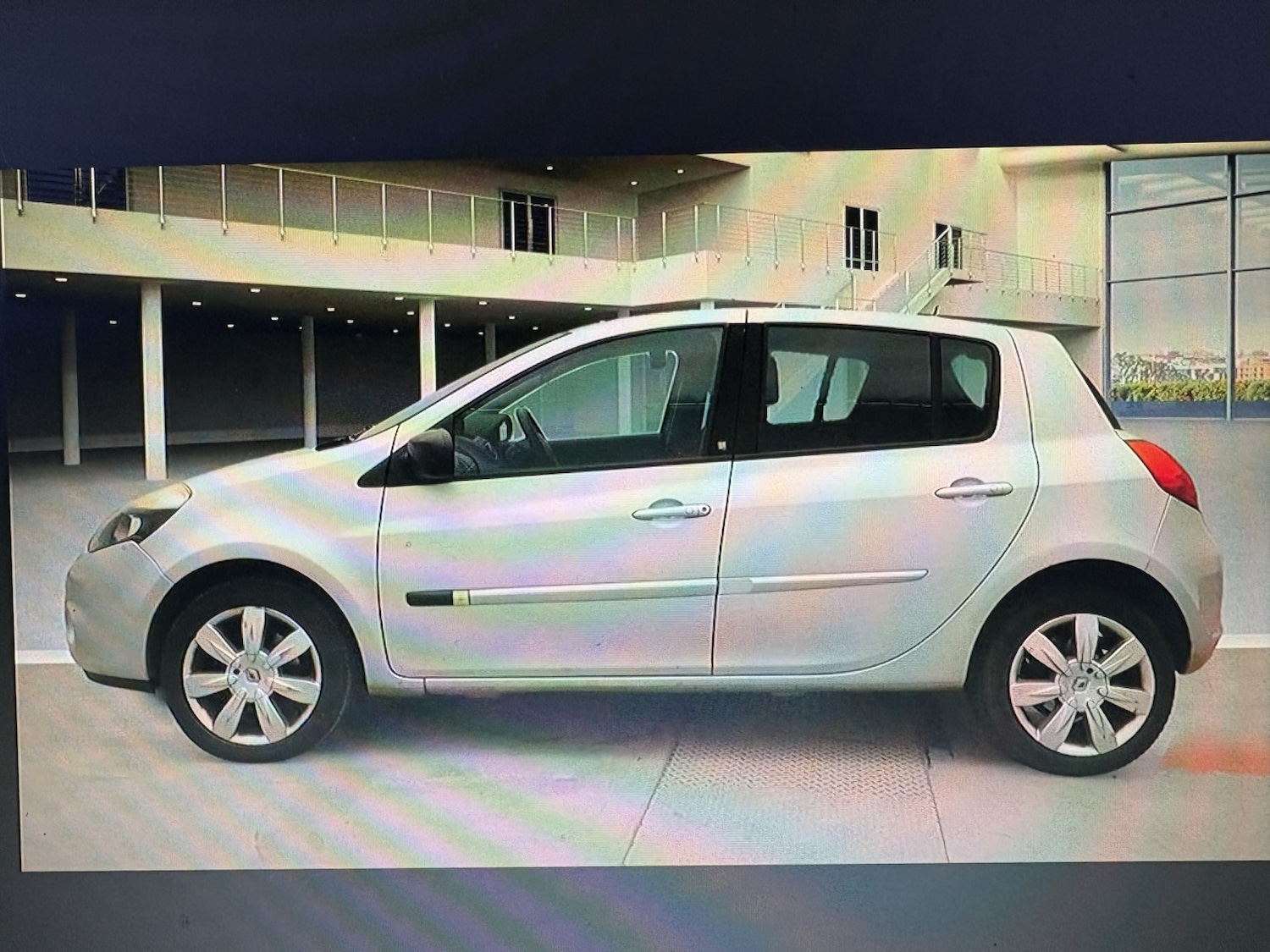 Used Renault Clio 2010 for sale - 77173052: Photo 5