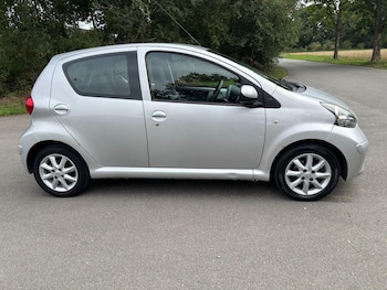 Used Toyota AYGO 2008 for sale - 75621103: Photo