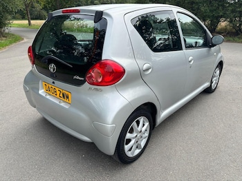 Used Toyota AYGO 2008 for sale - 75621103: Photo
