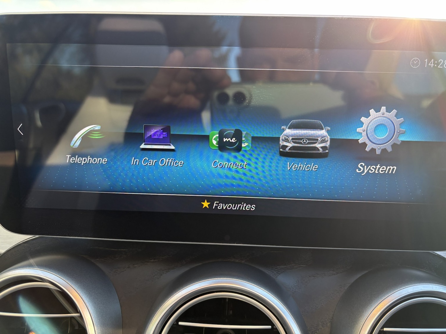 Used Mercedes-Benz C Class 2020 for sale - 76741316: Photo 14