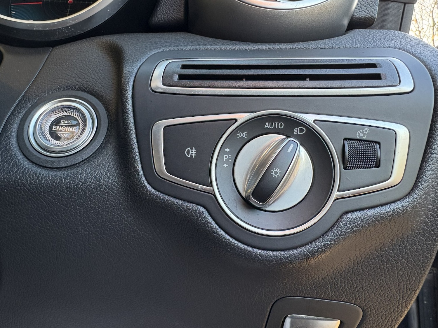 Used Mercedes-Benz C Class 2020 for sale - 76741316: Photo 22