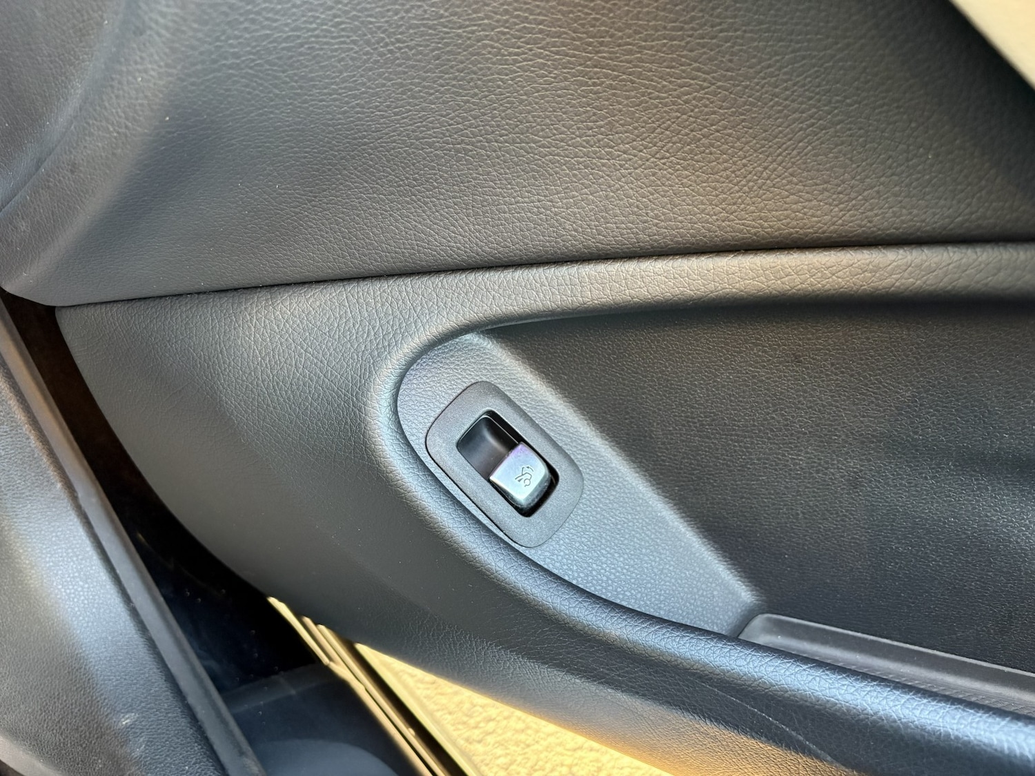 Used Mercedes-Benz C Class 2020 for sale - 76741316: Photo 25