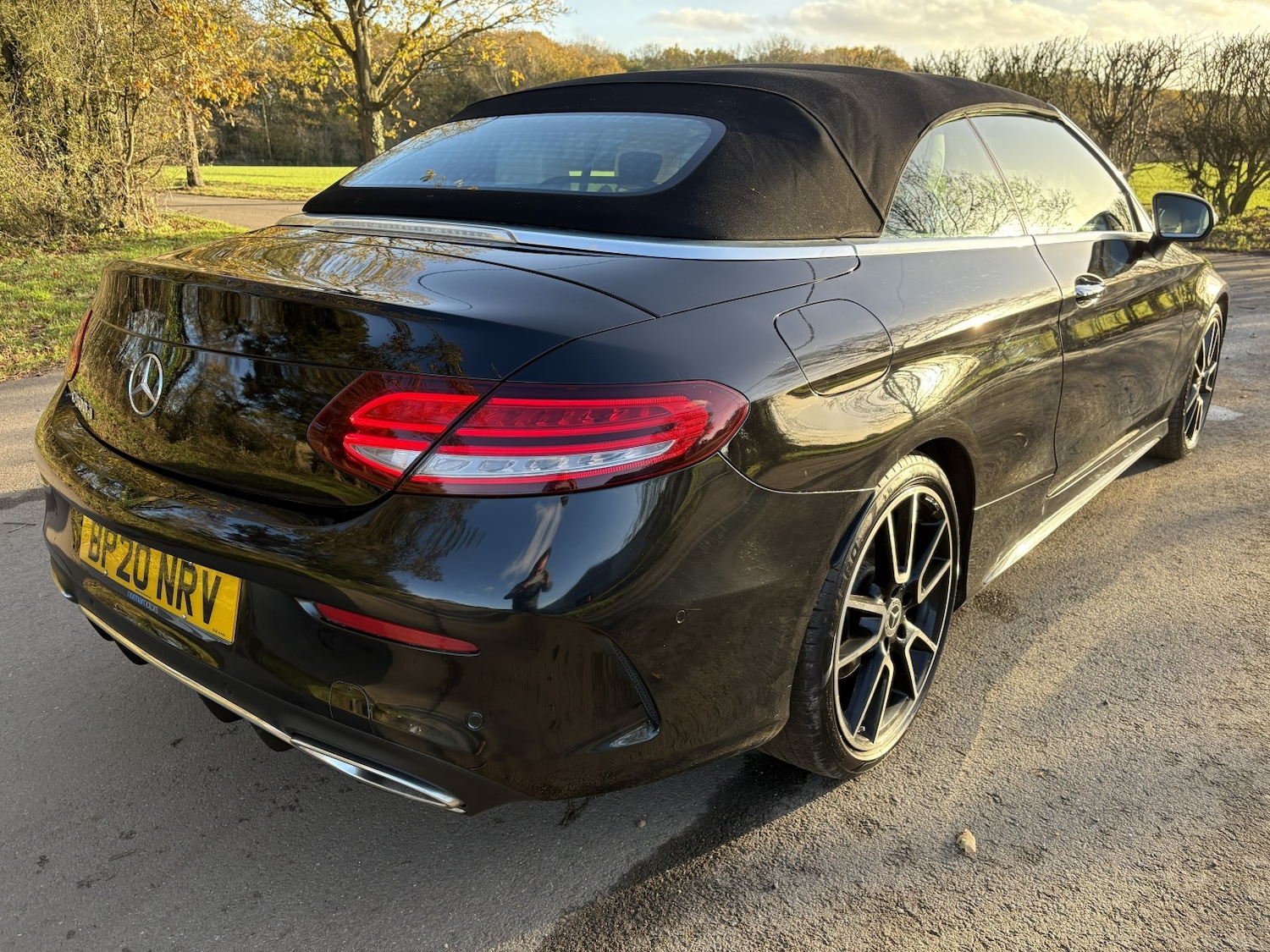 Used Mercedes-Benz C Class 2020 for sale - 76741316: Photo 3