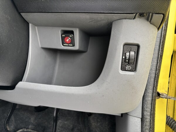 Used Peugeot 107 2009 for sale - 76107263: Photo 17