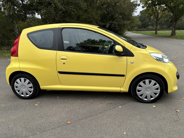 Used Peugeot 107 2009 for sale - 76107263: Photo 2