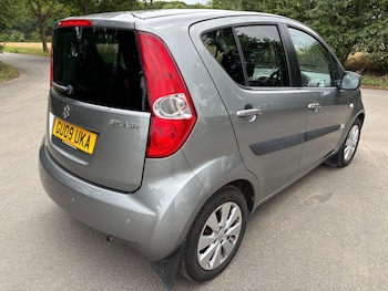 Used Suzuki Splash 2009 for sale - 75338125: Photo