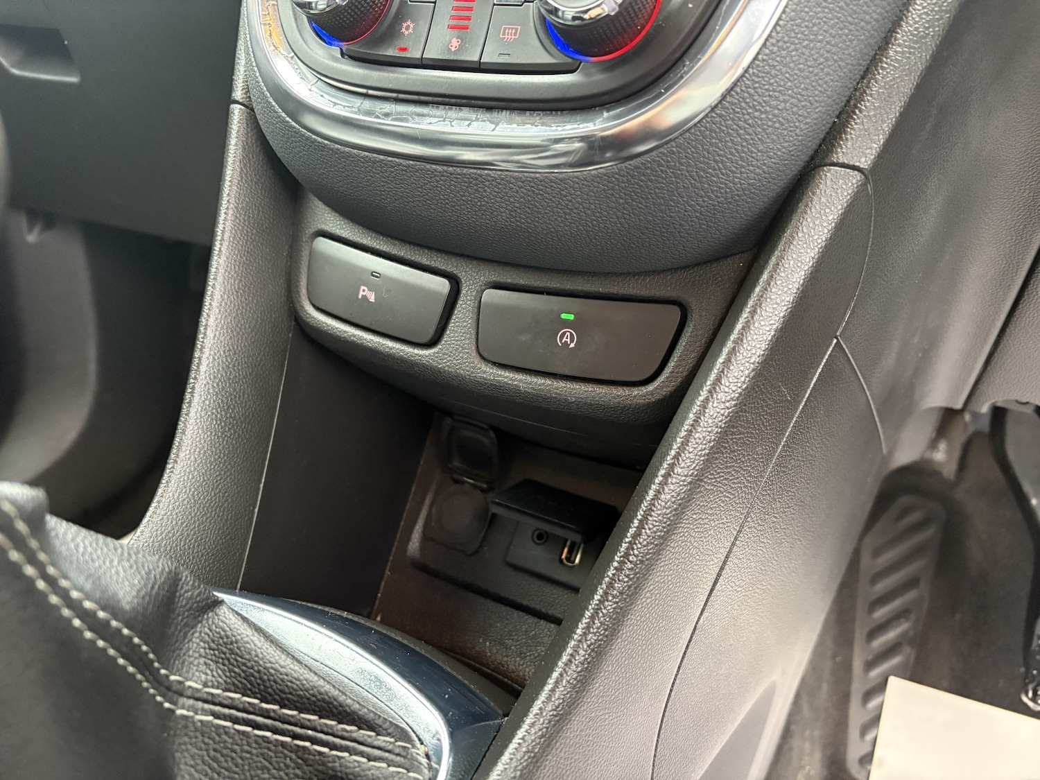 Used Vauxhall Mokka 2014 for sale - 77189211: Photo 15