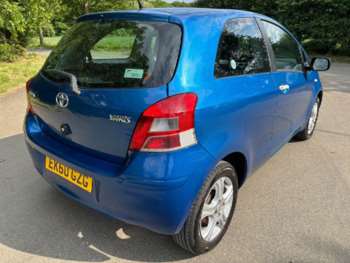 Used Toyota Yaris 2010 for sale - 74846358: Photo