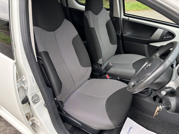Used Toyota AYGO 2012 for sale - 76107254: Photo 20
