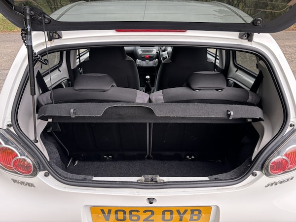Used Toyota AYGO 2012 for sale - 76107254: Photo 22