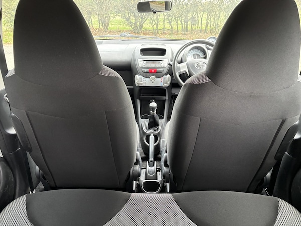 Used Toyota AYGO 2012 for sale - 76107254: Photo 23